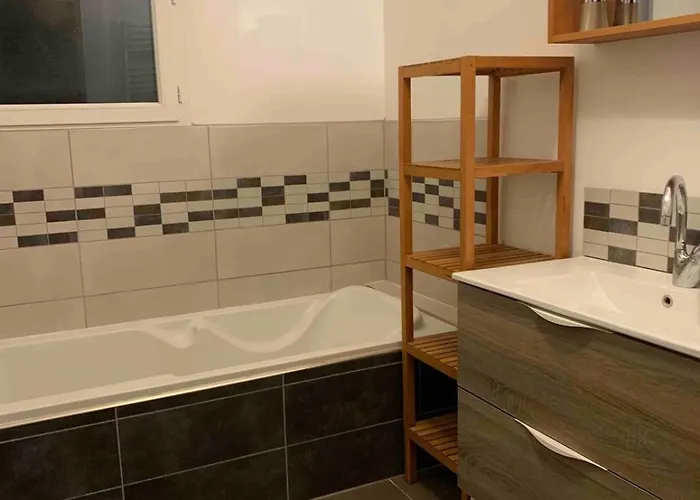 Bord De Au Grau D 'agde 140 M2 Вилла