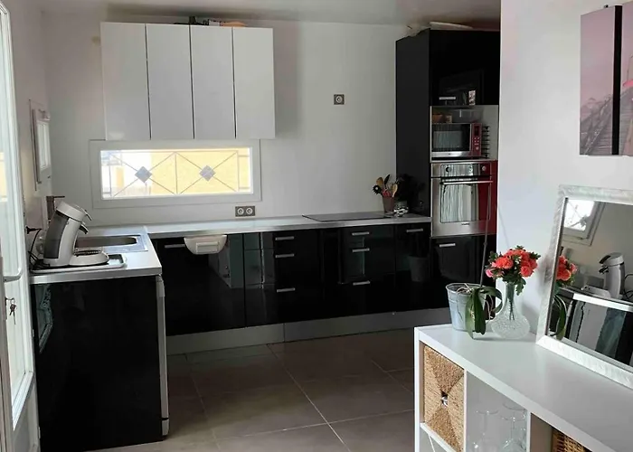 Bord De Au Grau D 'agde 140 M2 Ле-Гро-д'Агд